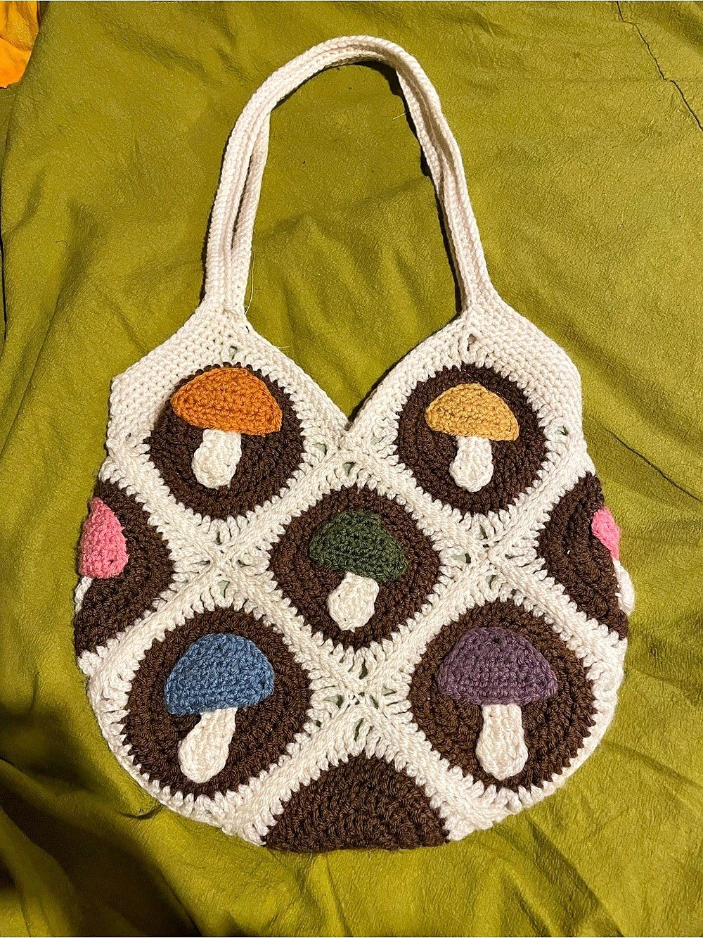 LINED CROCHET MUSHROOM TOTE